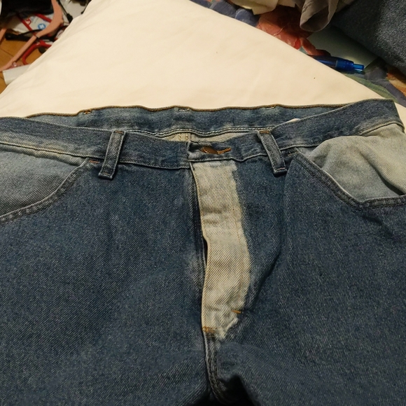 Jeans - Picture 3 of 4